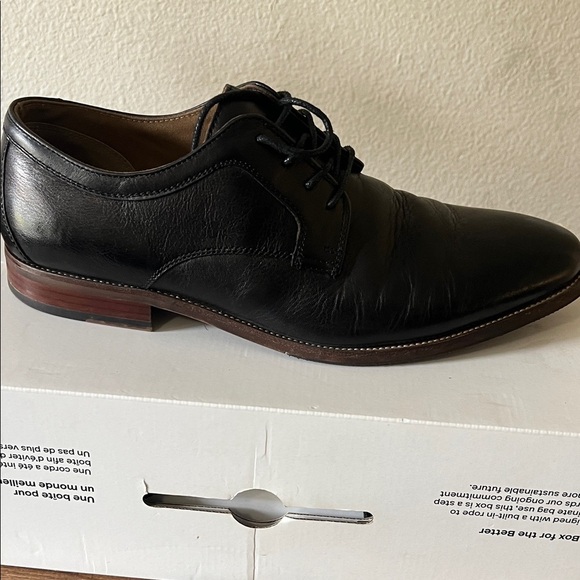 Aldo Men\'s Classic Black Leather Oxfords main image 4